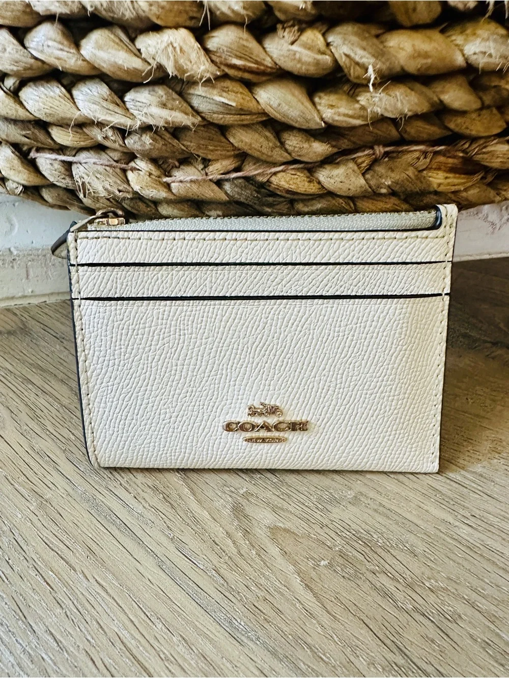Coach Mini Skinny ID Case/Cardholder Cream and Gold w/Key chain and zipper